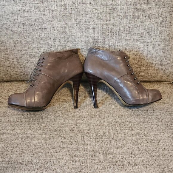 Nine West Gray Leather High Heel Ankle Boot - Picture 4 of 6